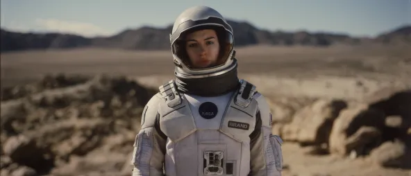 Scène du film Interstellar mettant en avant les personnages de Murphy et Amelia
